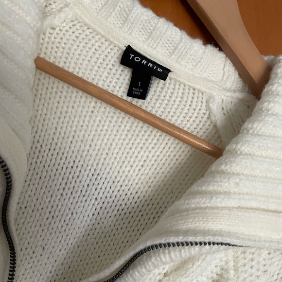 Torrid NWT Oversized Cardigan Jacket - Picture 2 of 4